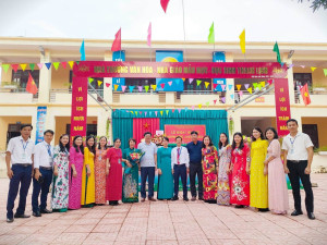 Lễ Khai giảng năm học mới tại trường THCS Nghi Thạch